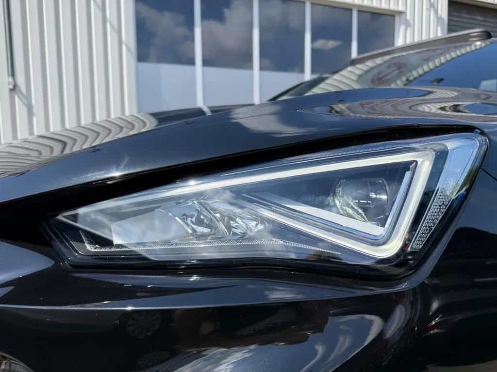 Cupra Formentor 1,5TSI 110kW 150PS PANO/LED/SHZ/1.Hand 03/2022-photo-31