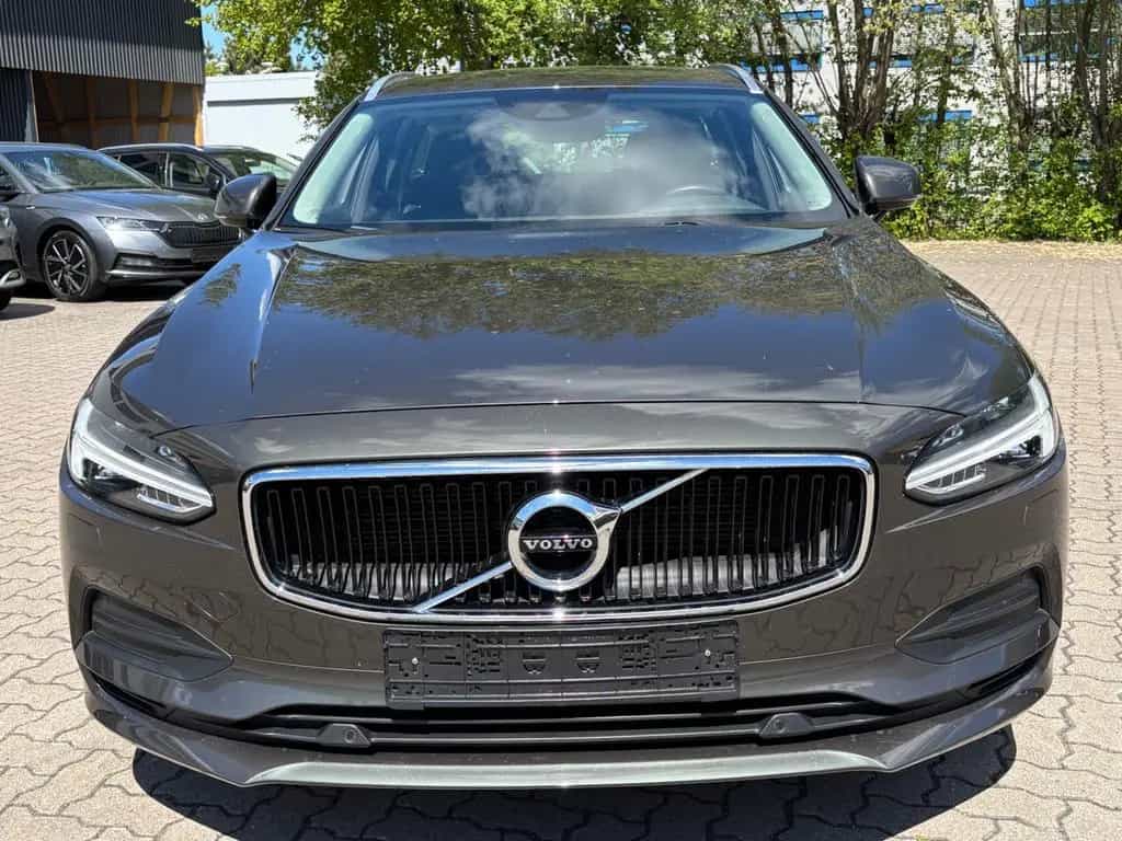 Volvo V90 Kombi Momentum 02/2020-photo-5