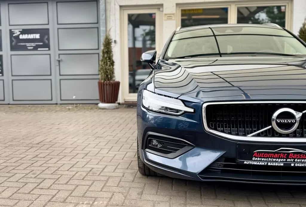 Volvo V60 Momentum Pro Aut. *LED*RKam*Navi*HarmanKardo 11/2020-photo-26