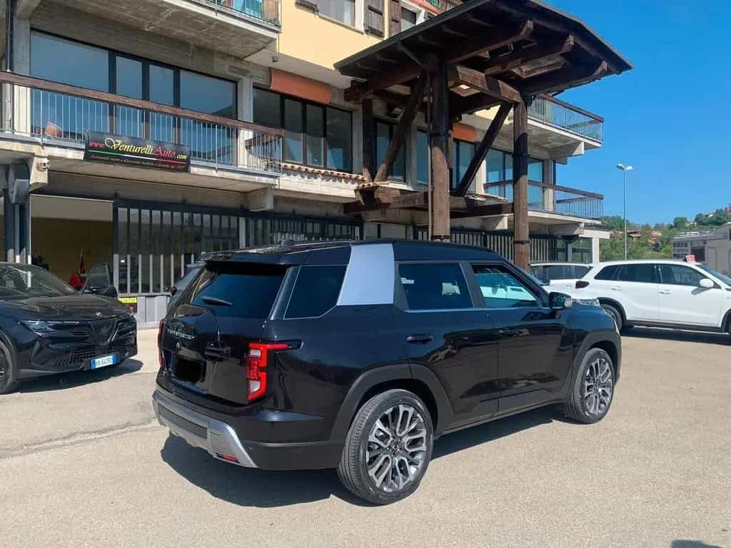 Ssangyong Other -KGM- Torres benzina 4x4 full optional 06/2025-photo-2
