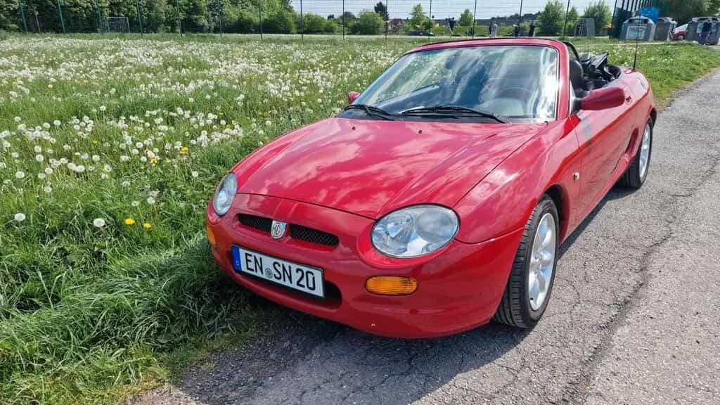 MG MGF 1.8i -120 PS TÜV neu mit Hardtop 06/2000-photo-3