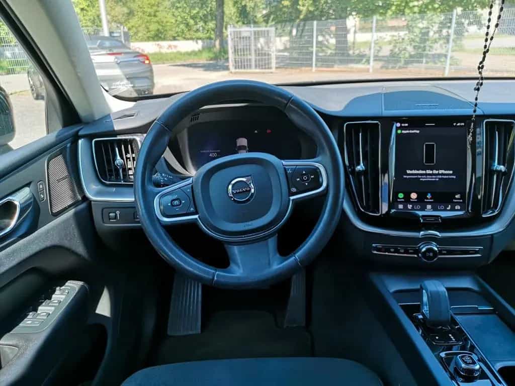 Volvo XC60 Momentum Pro *H&K*Kamera*Navi*Spur*Lenk+SHZ 04/2022-photo-14