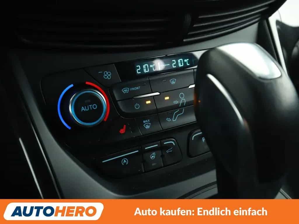 Ford Kuga 1.5 EcoBoost ST-Line Aut.*NAVI*XENON*PDC* 11/2019-photo-23