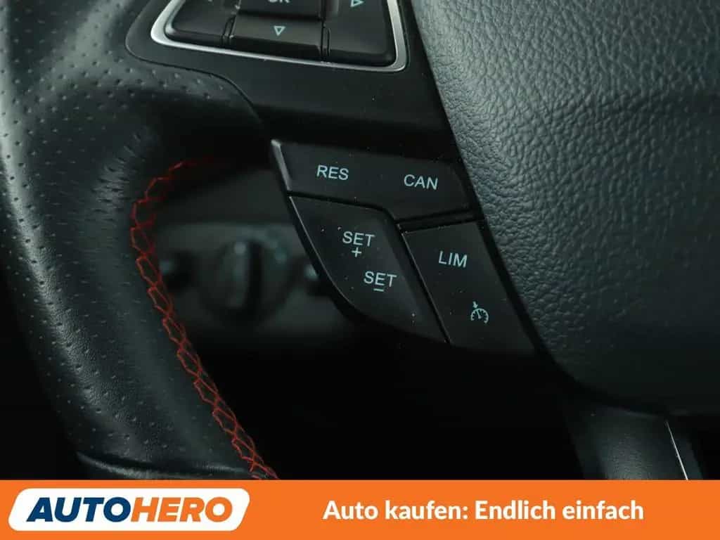 Ford Kuga 1.5 EcoBoost ST-Line Aut.*NAVI*XENON*PDC* 11/2019-photo-25