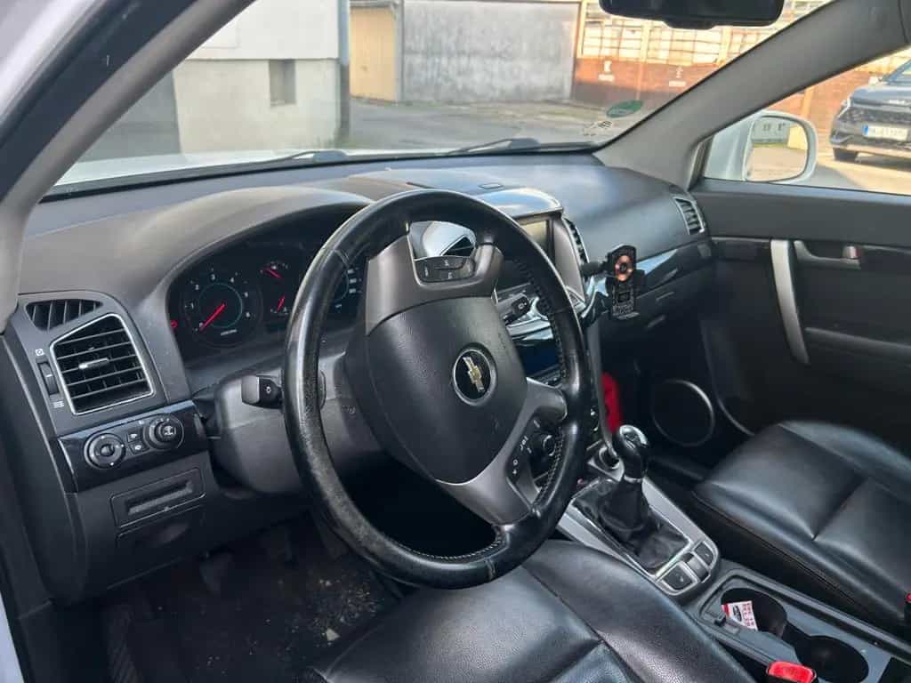 Chevrolet Captiva 2.2 LT 2WD 7-Sitzer LT 05/2012-photo-5