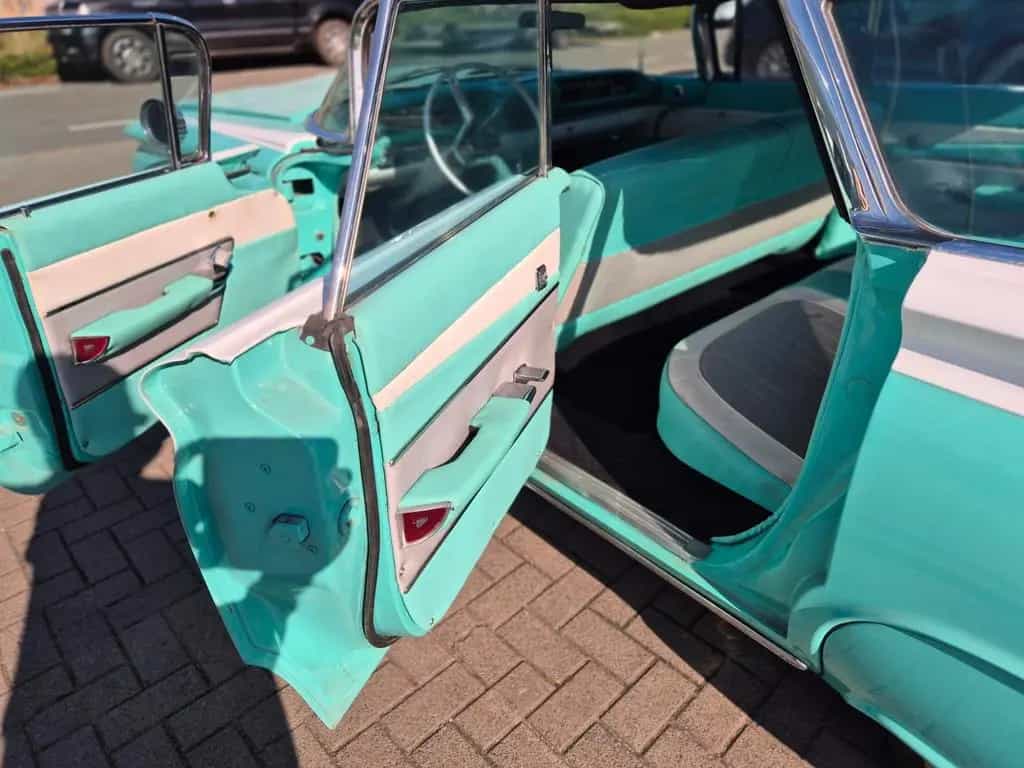 Oldsmobile Other Super 88 Holiday Sport 04/1959-photo-6