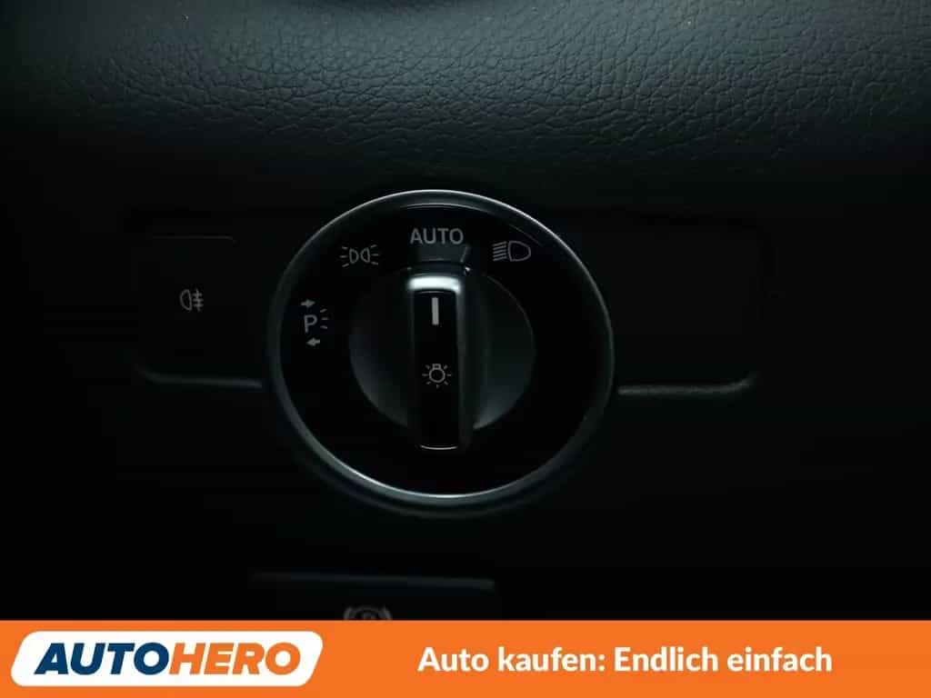 Mercedes-Benz SLK 200 Aut.*NAVI*BI-XENON*TEMPO*PDC* 02/2016-photo-24