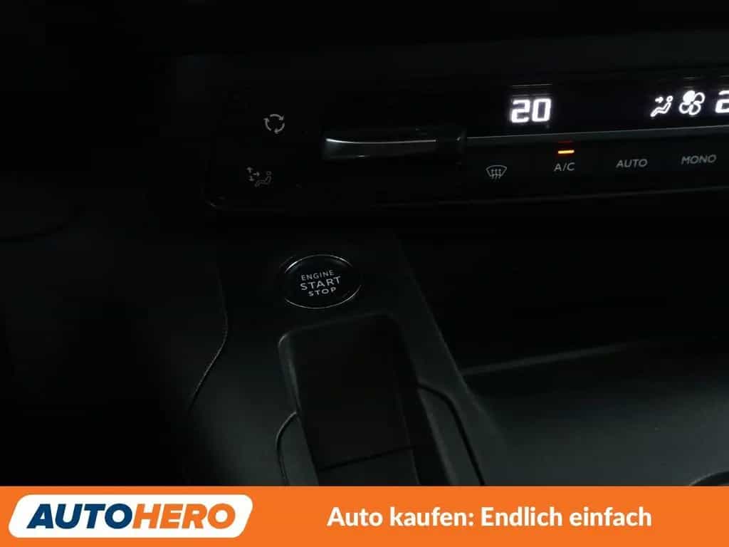Opel Combo Life 1.2 Turbo Elegance Aut.*NAVI*CAM* 02/2021-photo-24