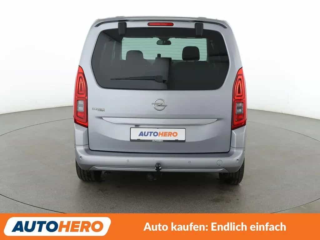 Opel Combo Life 1.2 Turbo Elegance Aut.*NAVI*CAM* 02/2021-photo-4