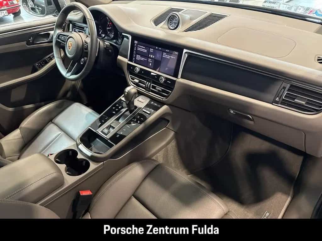 Porsche Macan T Abstandstempomat Luftfederung PASM BOSE 05/2023-photo-32