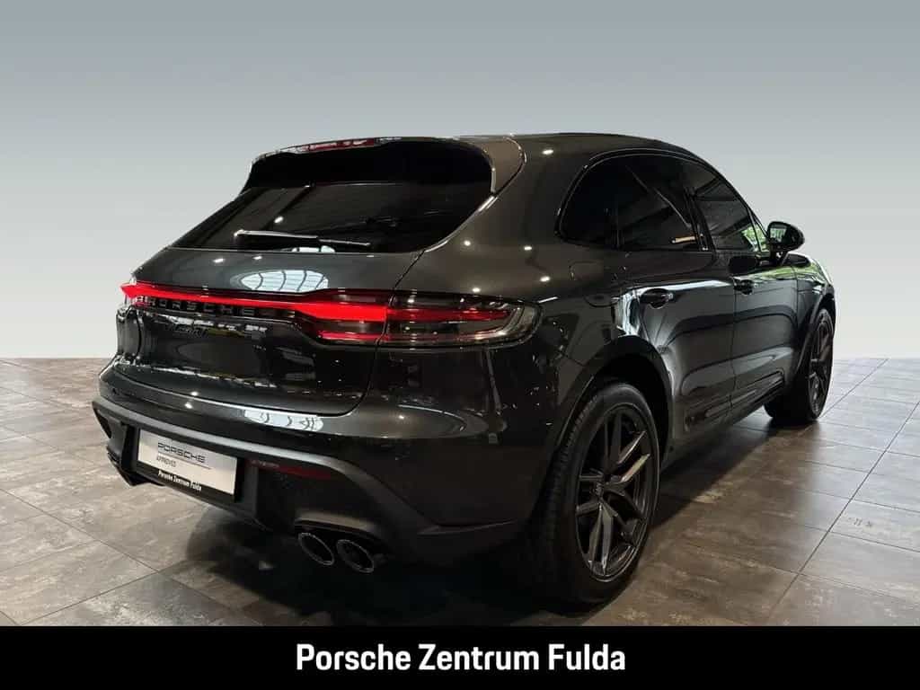 Porsche Macan T Abstandstempomat Luftfederung PASM BOSE 05/2023-photo-9