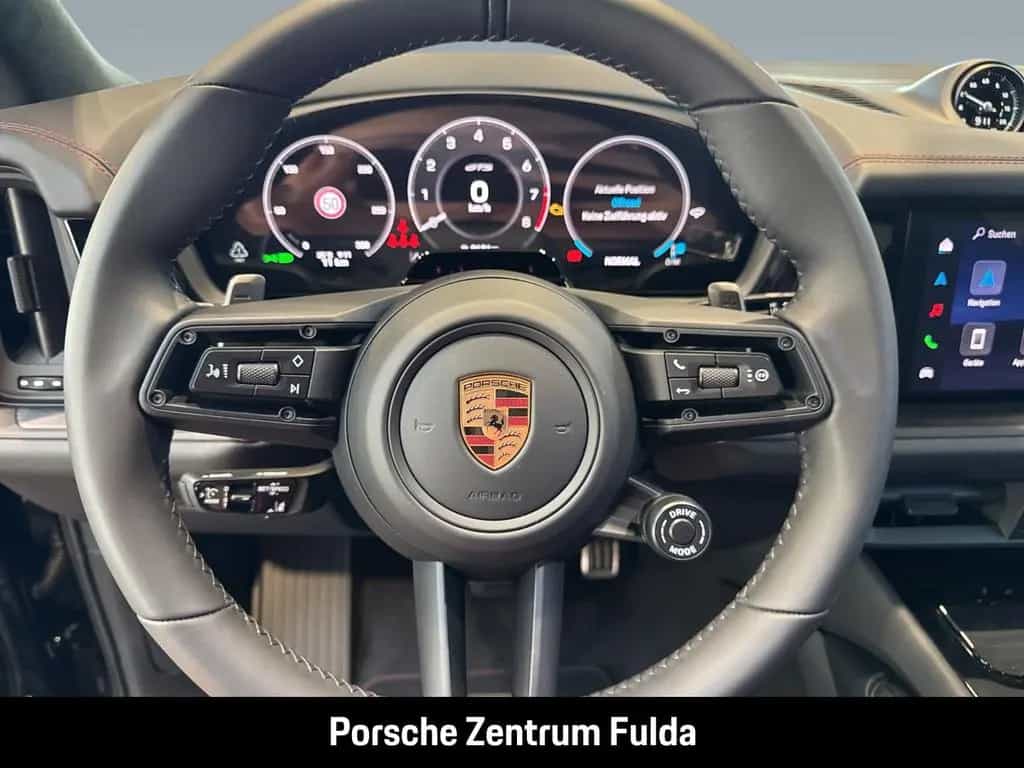 Porsche Cayenne GTS InnoDrive HA-Lenkung Head-Up BOSE null-photo-25