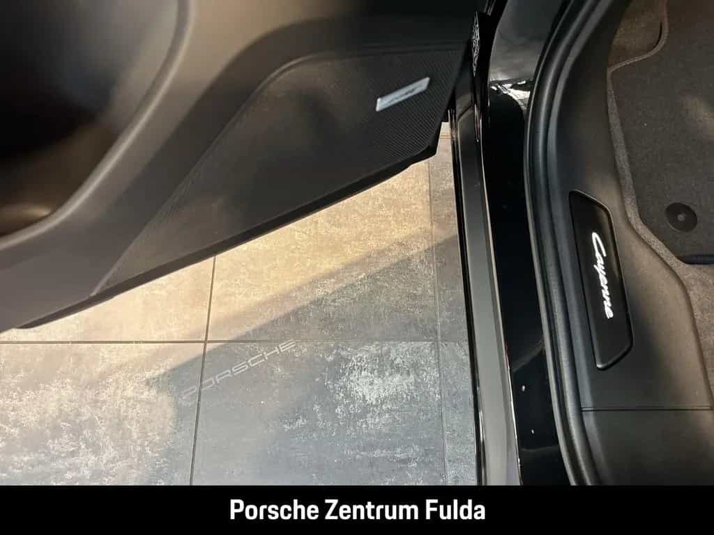 Porsche Cayenne GTS InnoDrive HA-Lenkung Head-Up BOSE null-photo-31