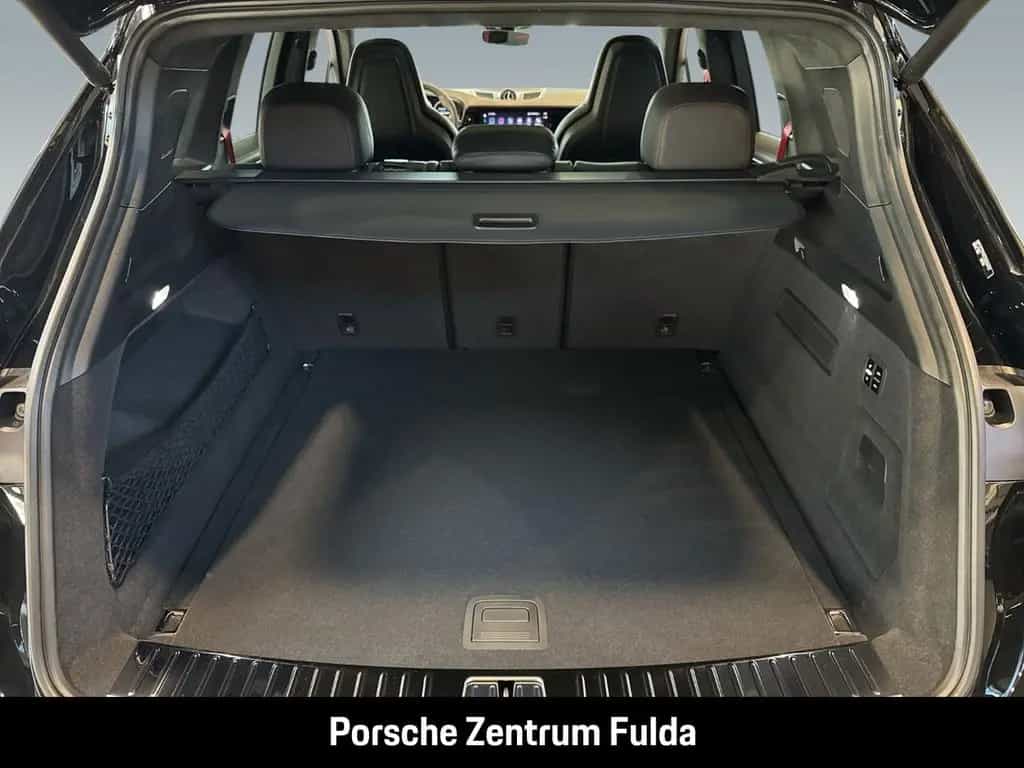 Porsche Cayenne GTS InnoDrive HA-Lenkung Head-Up BOSE null-photo-32