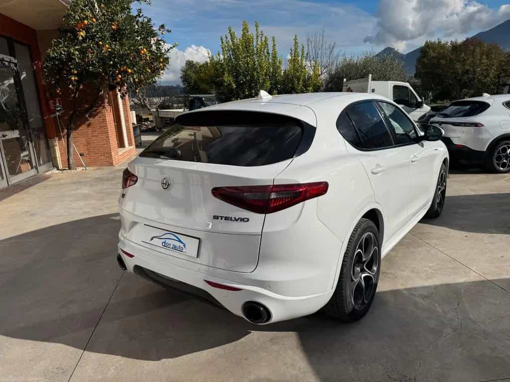 Alfa Romeo Stelvio 2.2 Turbodiesel 210 CV AT8 Q4 07/2021-photo-3