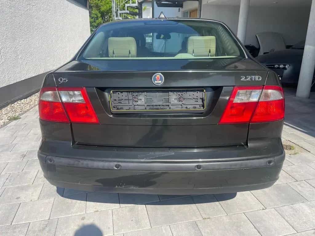 Saab 9-5 2.2 TiD Arc Arc 01/2003-photo-2