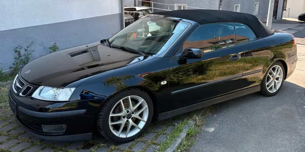 Saab 9-3 1.8t Cabriolet TÜV & AU Neu 01/2004-photo-2
