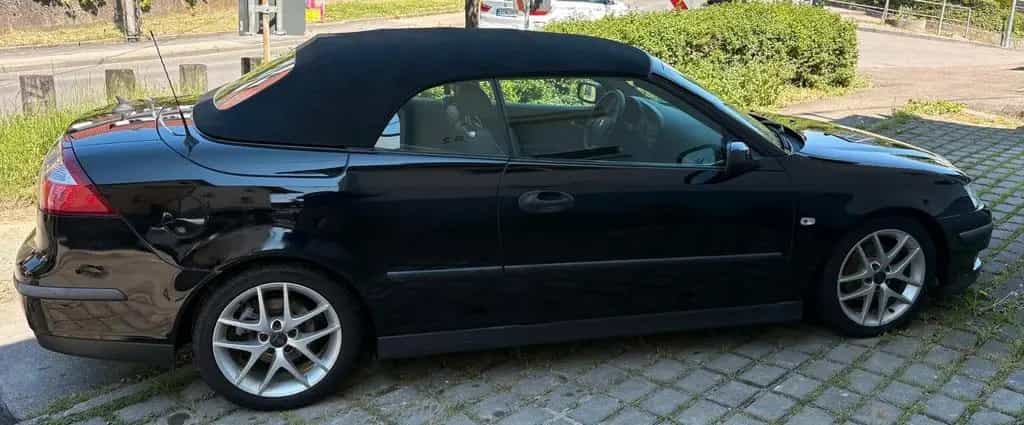 Saab 9-3 1.8t Cabriolet TÜV & AU Neu 01/2004-photo-4