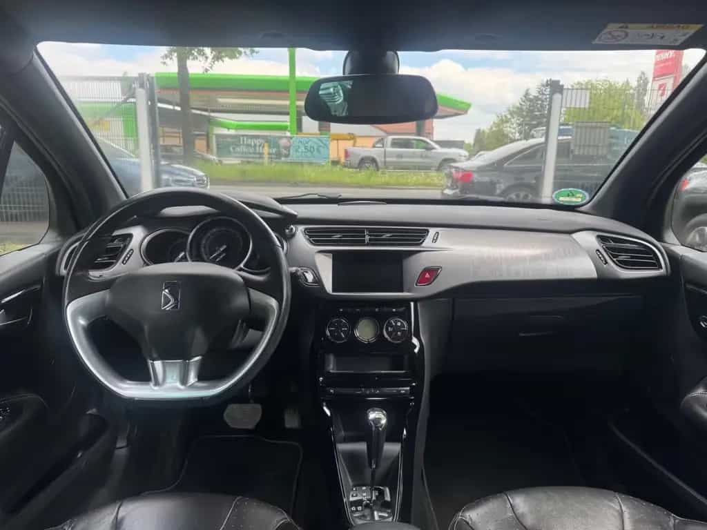 DS Automobiles DS3 1.2 TÜV NEU*82 T/KM*Autom.*2 Hand*Navi*Klima 01/2016-photo-18