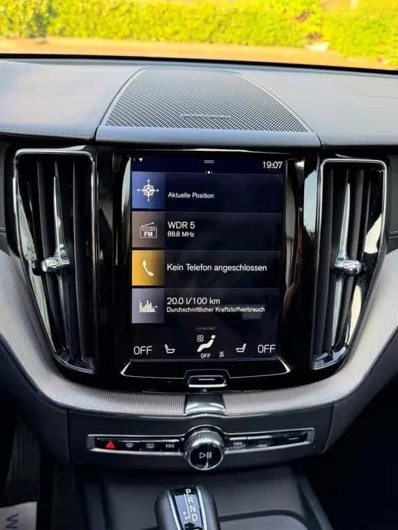 Volvo XC60 Inscription AWD V.Leder Pano Alus 1.Hand 11/2018-photo-13