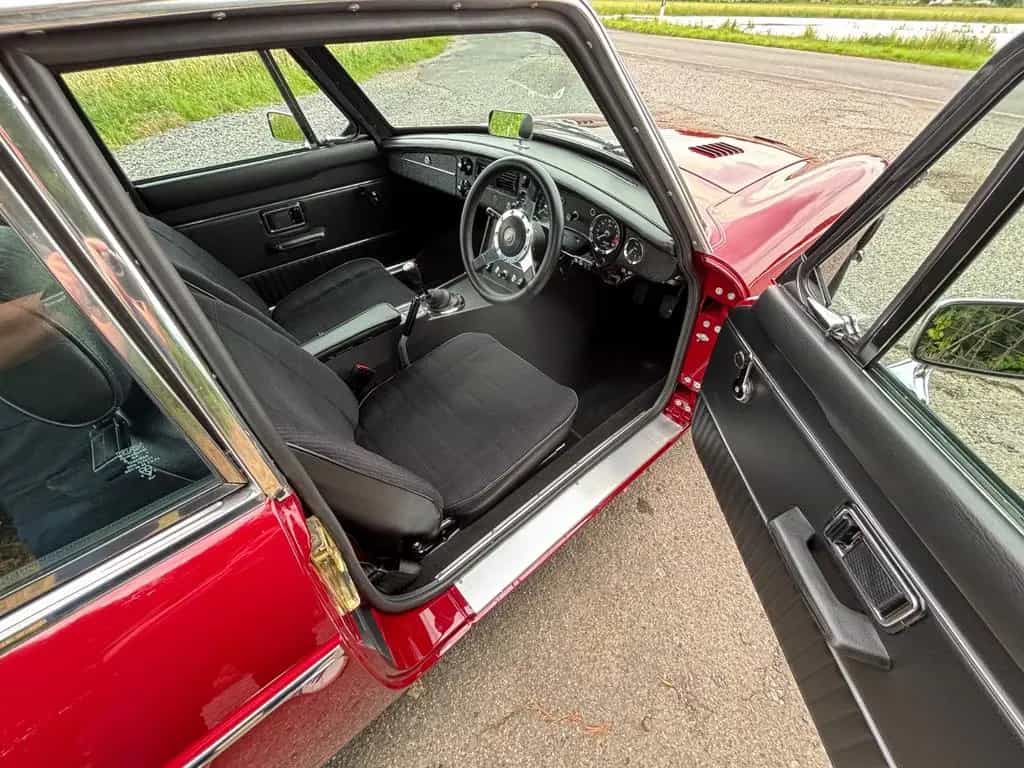 MG MGB GTV 8 07/1974-photo-5