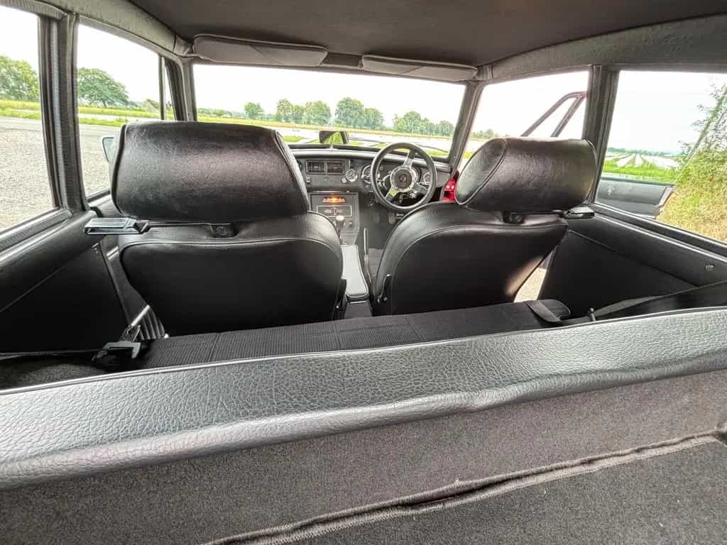 MG MGB GTV 8 07/1974-photo-8