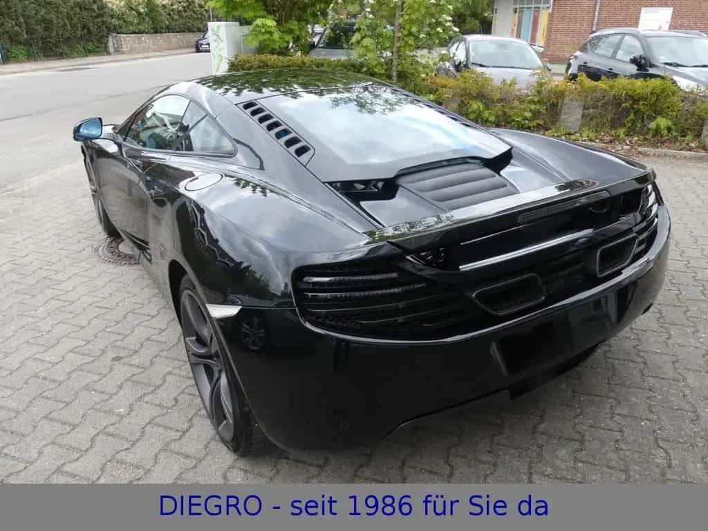 McLaren MP4-12C * Modelljahr 2013 * 1. Hand 03/2012-photo-1