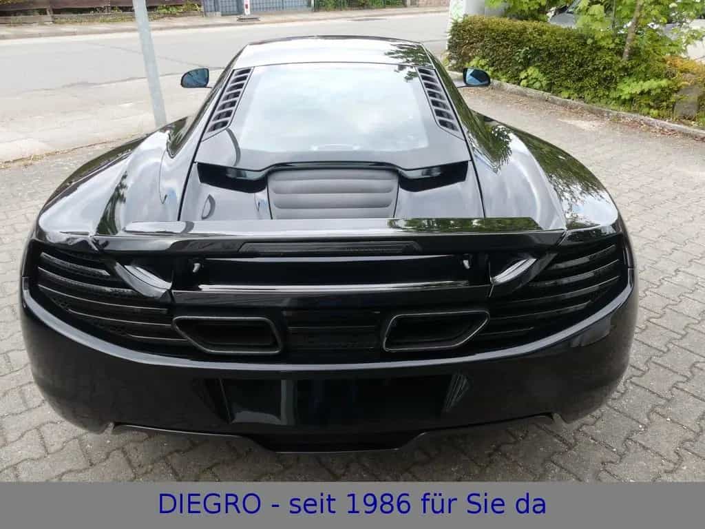 McLaren MP4-12C * Modelljahr 2013 * 1. Hand 03/2012-photo-3