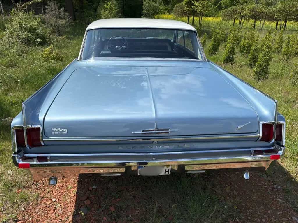Oldsmobile Other Dynamic 88 Holiday 4-Door Sedan 07/1963-photo-8
