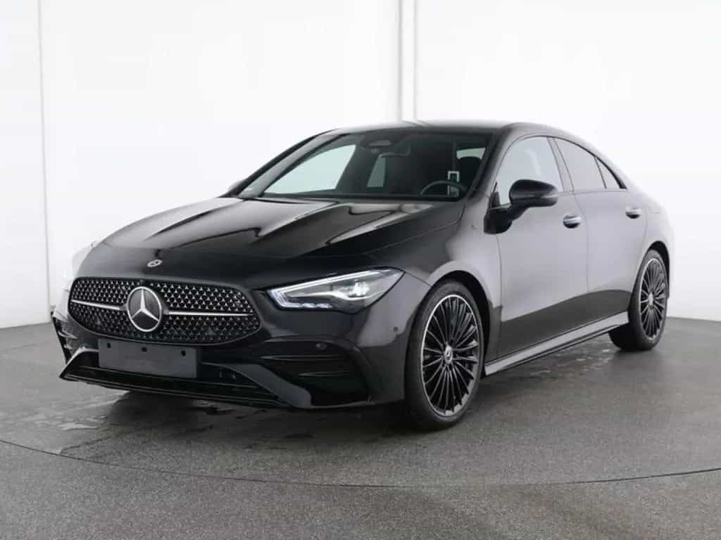 Mercedes-Benz CLA 200 +AMG+NIGHT+19"+KEYLESS+KAMERA+TOTWINKEL+ 04/2025-photo-1