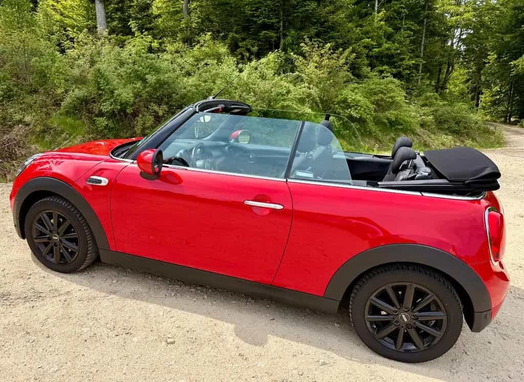 MINI Cooper Cabrio | Chili Red | CarPlay | 8-fac 03/2018-photo-0
