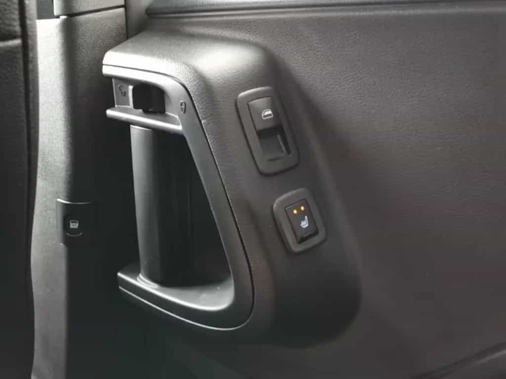 Lancia Voyager S 2.8 CRD 7 Sitze Navi TÜV Neu+Garantie 04/2015-photo-27