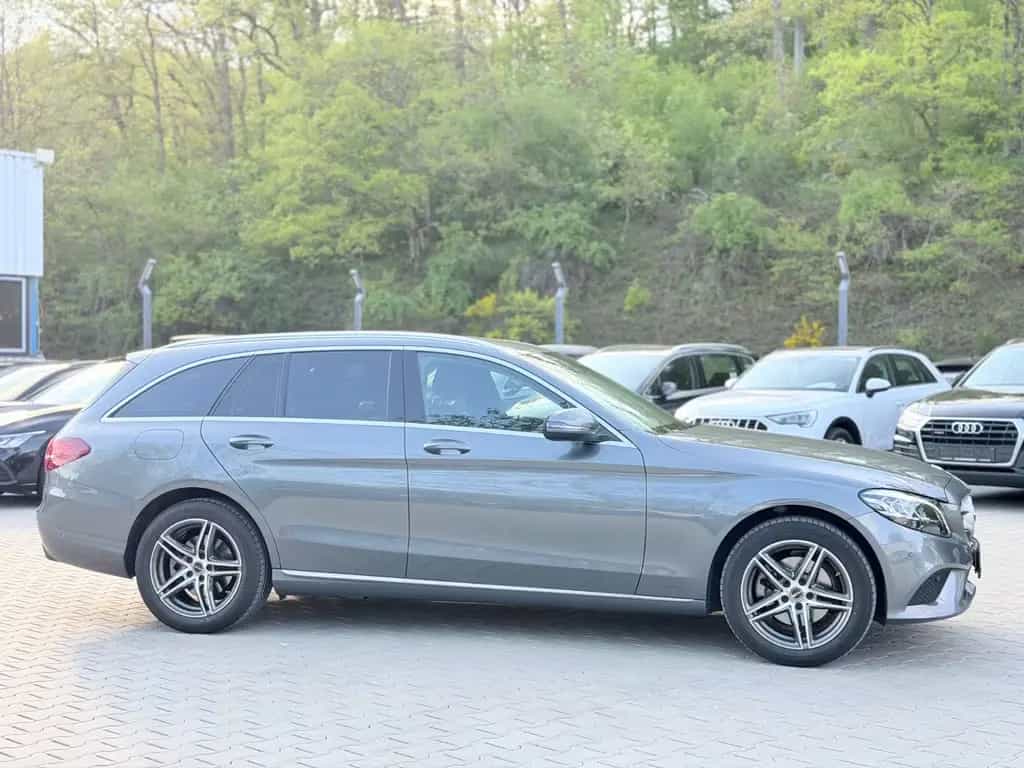 Mercedes-Benz C 200 C T-Modell C 200 T Avantgarde/LED/RCAM/46.500km 01/2019-photo-10