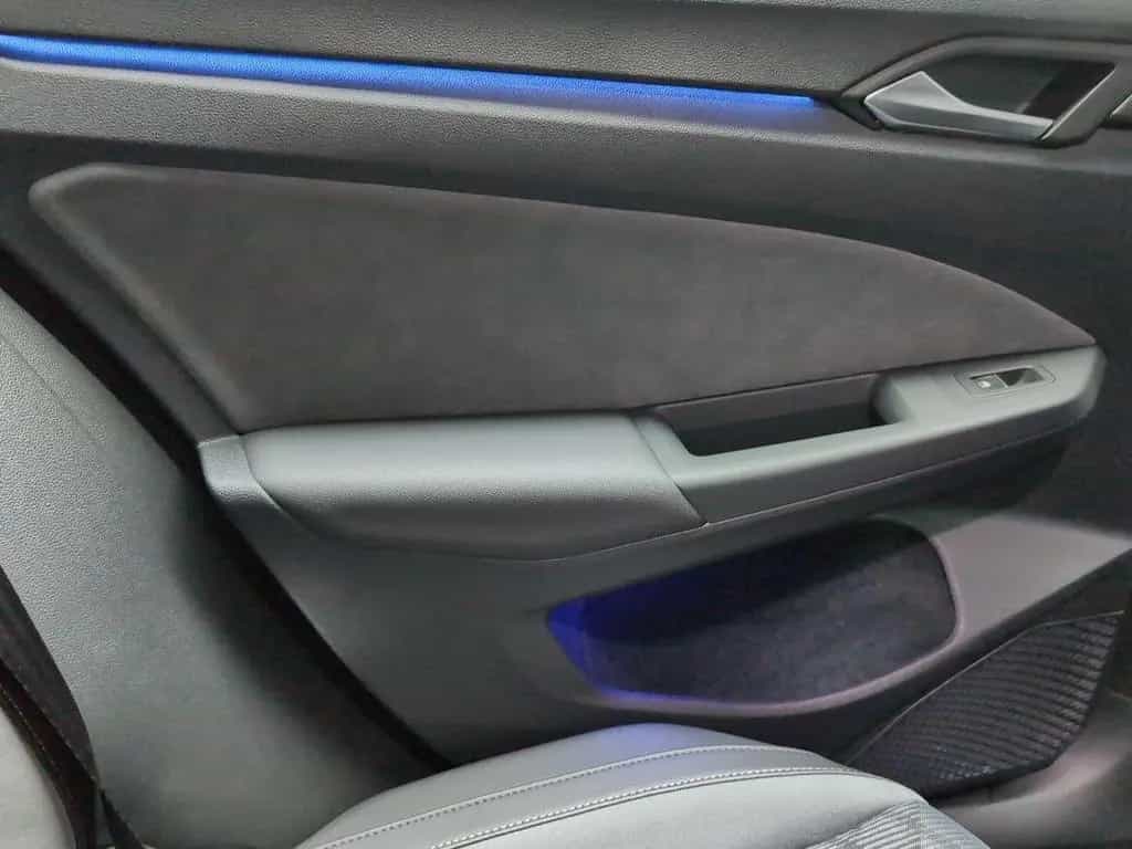 Volkswagen Golf 1.5 Kombi ACT R-Line/AHK/LED/Mondsilber 03/2022-photo-19