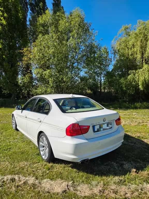 ALPINA D3 Biturbo Limousine, Lavalina Bi-Colour 04/2010-photo-3