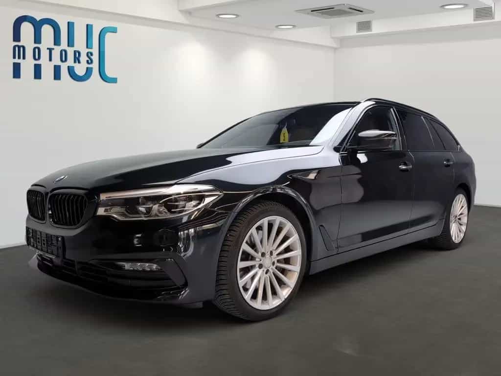 BMW 5 Series 540i Sport/360°/HUD/Pano/D-Key/LED/AHK/SHeftBMW 01/2018-photo-0