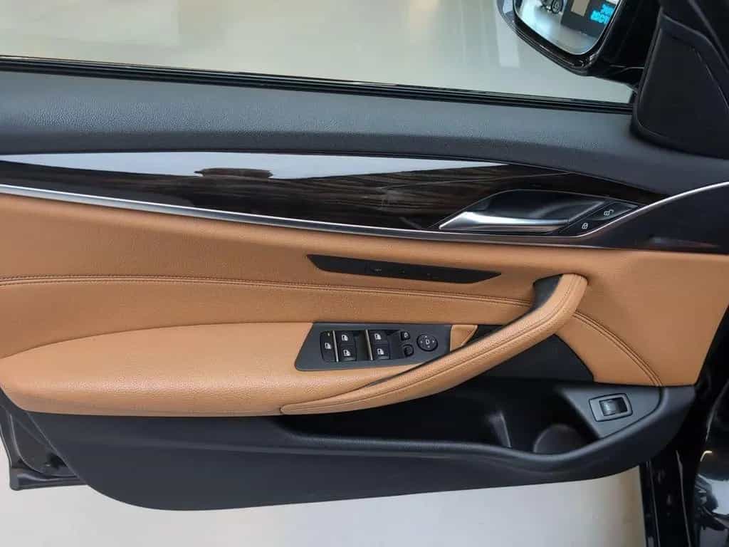 BMW 5 Series 540i Sport/360°/HUD/Pano/D-Key/LED/AHK/SHeftBMW 01/2018-photo-12