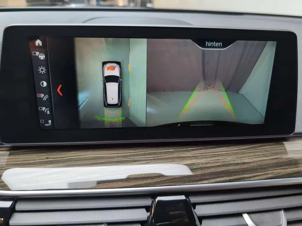 BMW 5 Series 540i Sport/360°/HUD/Pano/D-Key/LED/AHK/SHeftBMW 01/2018-photo-22