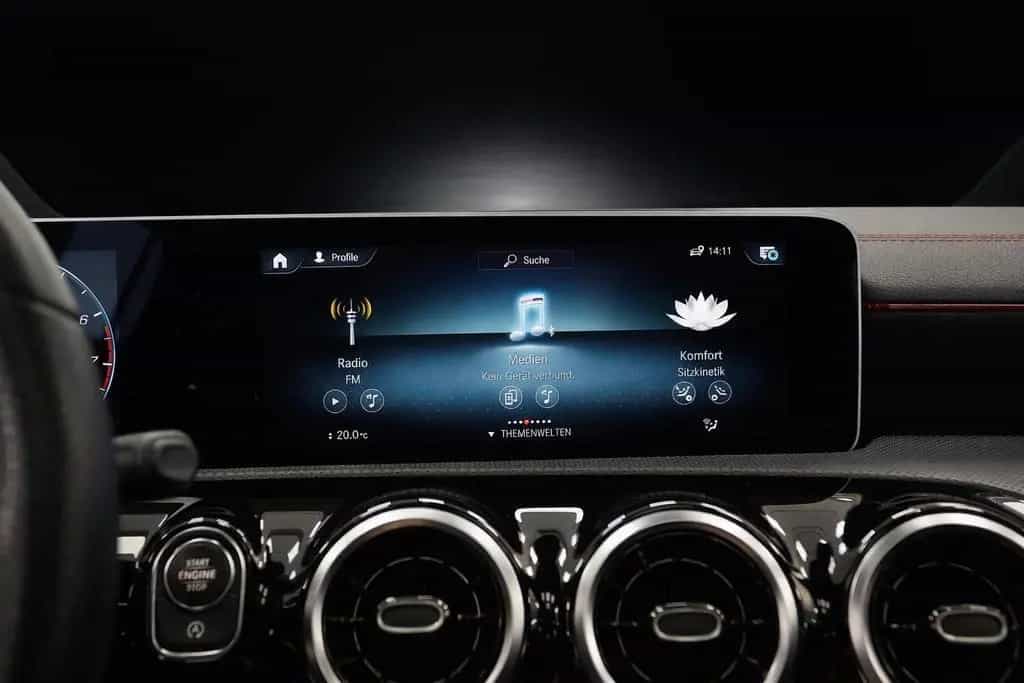 Mercedes-Benz CLA-Class SB 4-MATIC*3x AMG SPORT*MBUX*WIDE*PANO* 09/2019-photo-20