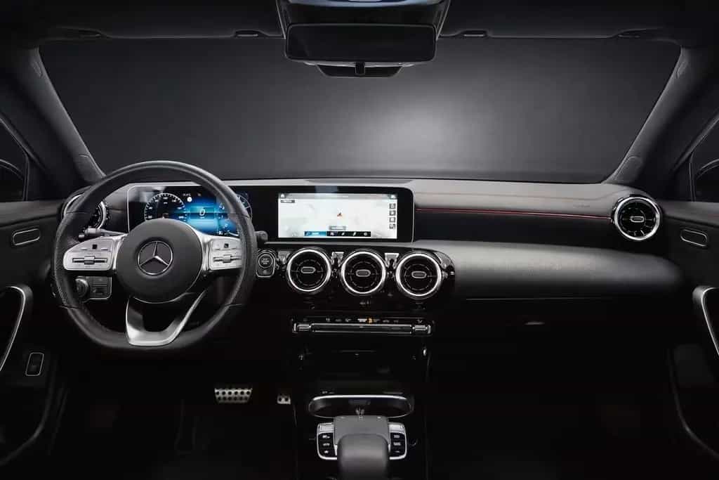 Mercedes-Benz CLA-Class SB 4-MATIC*3x AMG SPORT*MBUX*WIDE*PANO* 09/2019-photo-9