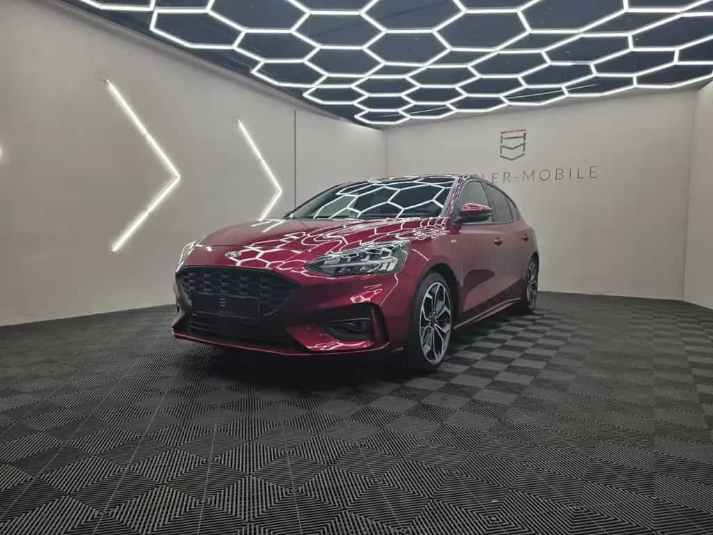 Ford Focus Lim. ST-Line, Top Ausstattung, gepflegtes 01/2019-photo-2