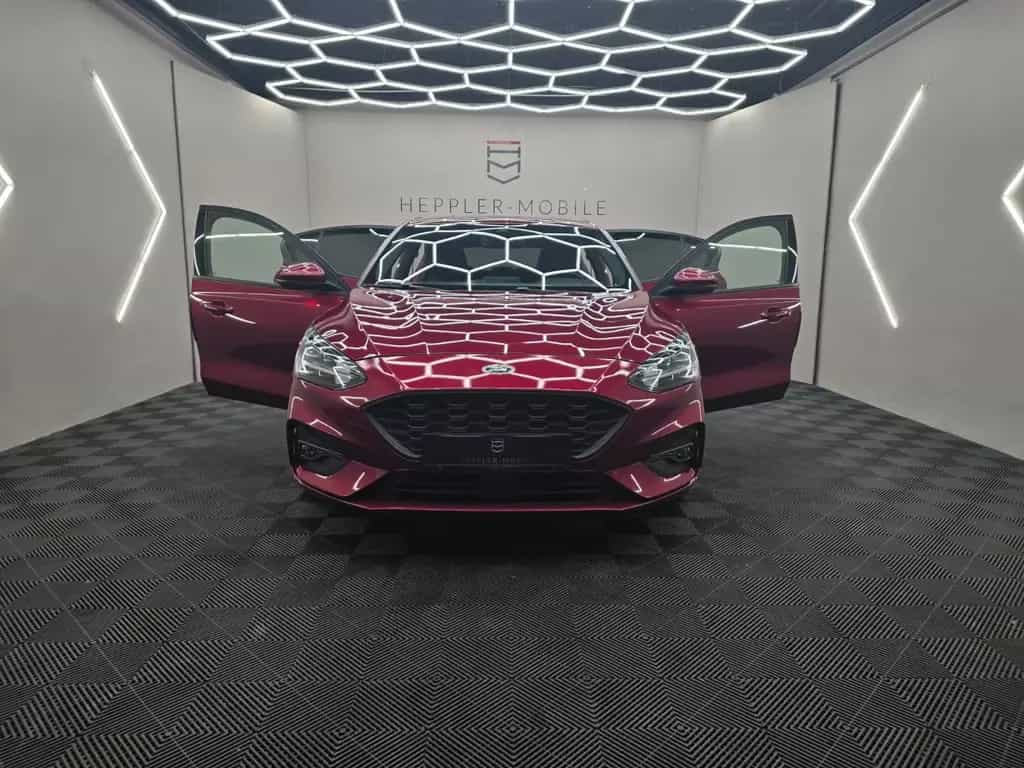 Ford Focus Lim. ST-Line, Top Ausstattung, gepflegtes 01/2019-photo-4