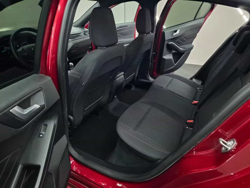 Ford Focus Lim. ST-Line, Top Ausstattung, gepflegtes 01/2019-photo-47