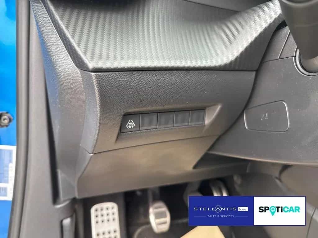 Peugeot 2008 GT 04/2022-photo-12