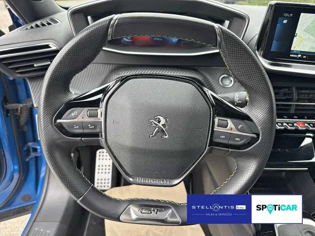 Peugeot 2008 GT 04/2022-photo-15