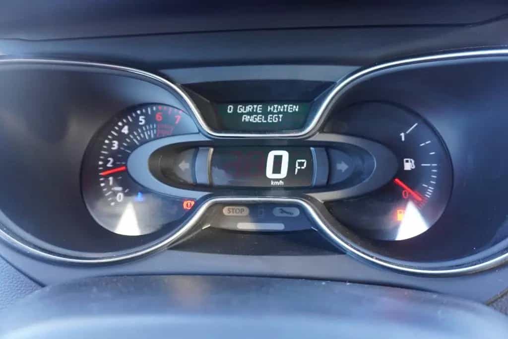Renault Captur 1.3 TCe 150 AT LED Navi Panorama 10/2019-photo-13