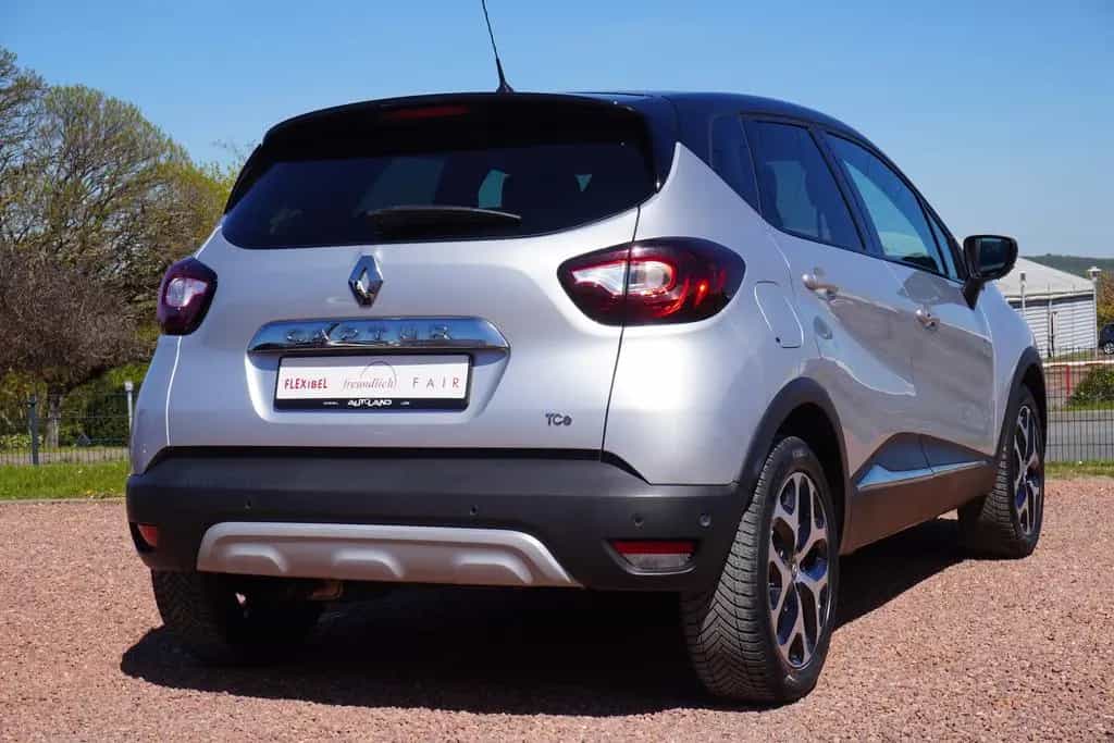 Renault Captur 1.3 TCe 150 AT LED Navi Panorama 10/2019-photo-3