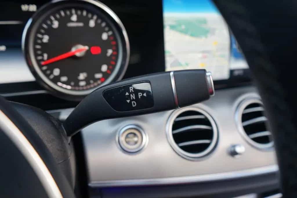 Mercedes-Benz E 200 E200 T-Modell Avantgarde LED Navi 360° Panorama 03/2017-photo-23