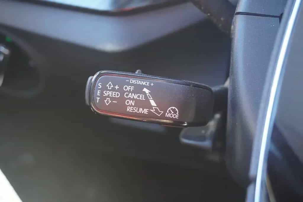 Skoda Scala 1.5 TSI Monte Carlo LED Navi ACC Panorama 01/2023-photo-26