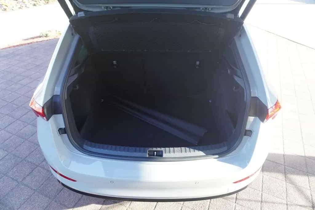 Skoda Scala 1.5 TSI Monte Carlo LED Navi ACC Panorama 01/2023-photo-35